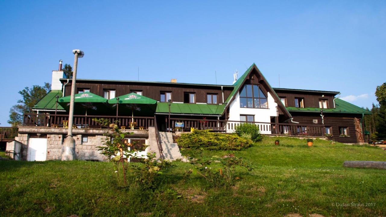 Penzion Pohlednicka Hotel เบเนซโก ภายนอก รูปภาพ